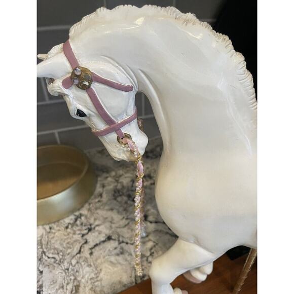 pjs carousel horse-Cassandra - Picture 6 of 6